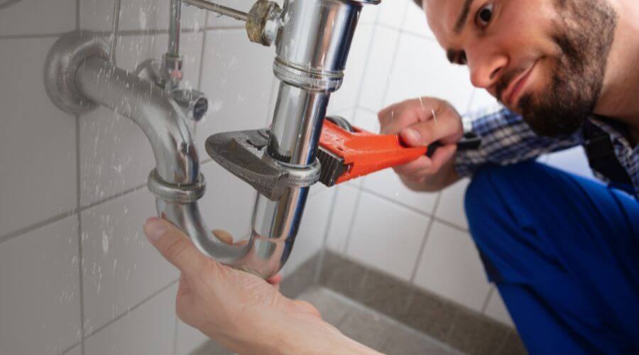 Professional same day plumber services in Cowley, WY